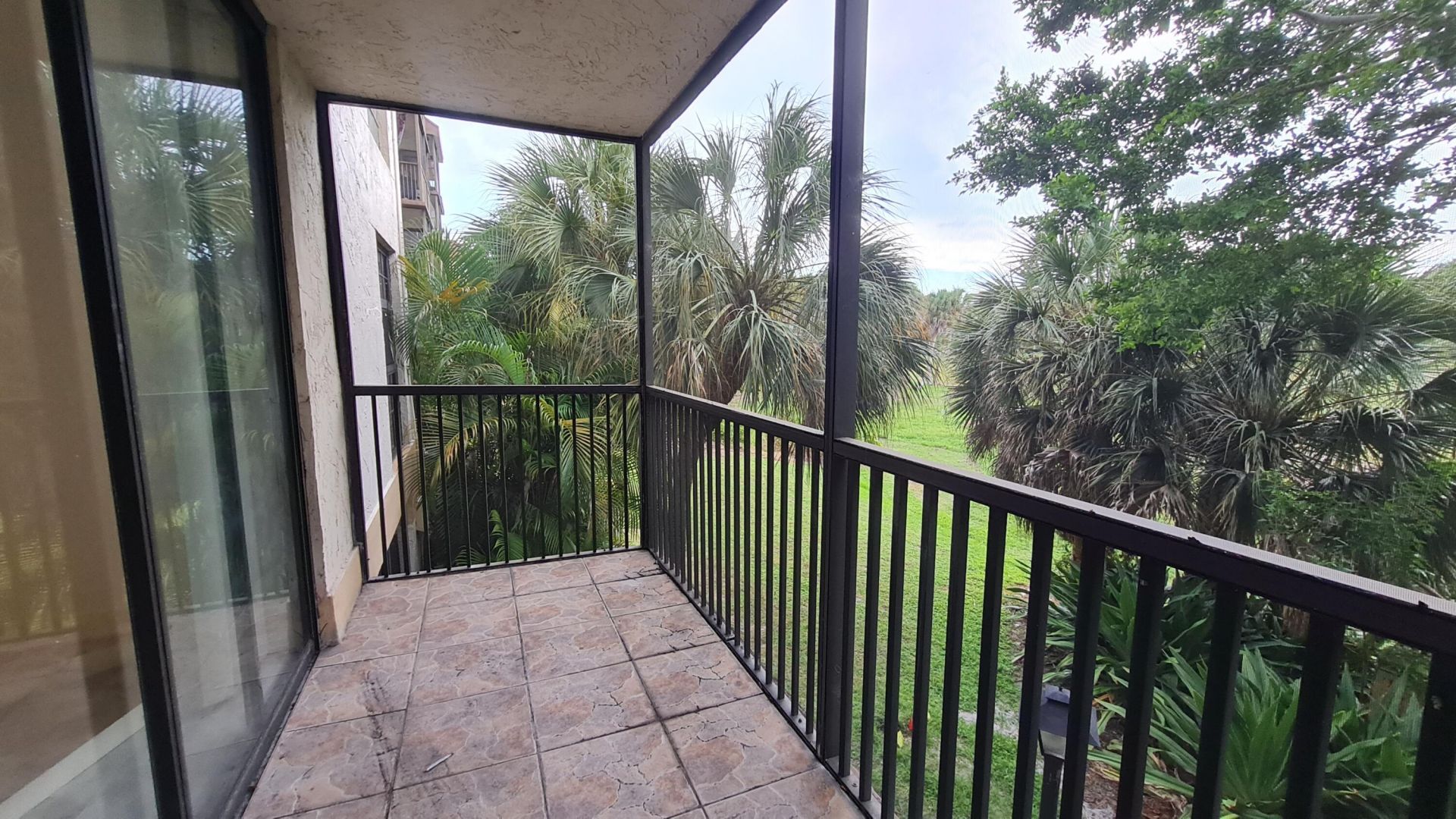 5570 NW 44th Street, Unit 210, Lauderhill, FL 33319 Photo