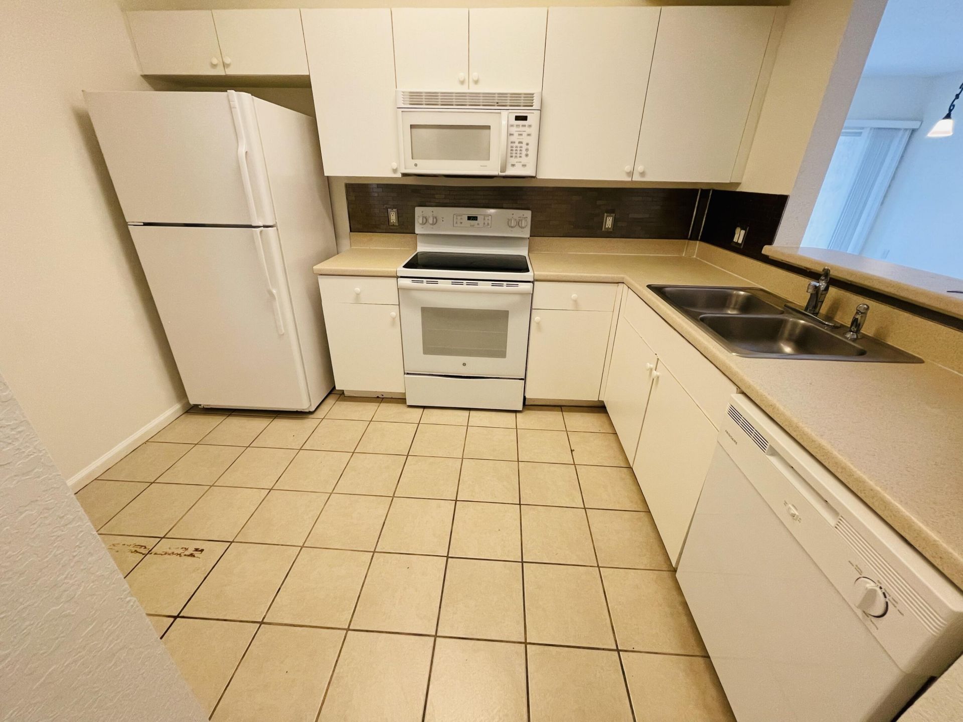 1055 Golden Lakes Boulevard, Unit 212, West Palm Beach, FL 33411 Photo