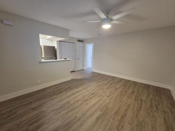 5630 NE 18th Avenue, Unit 204, Fort Lauderdale, FL 33334