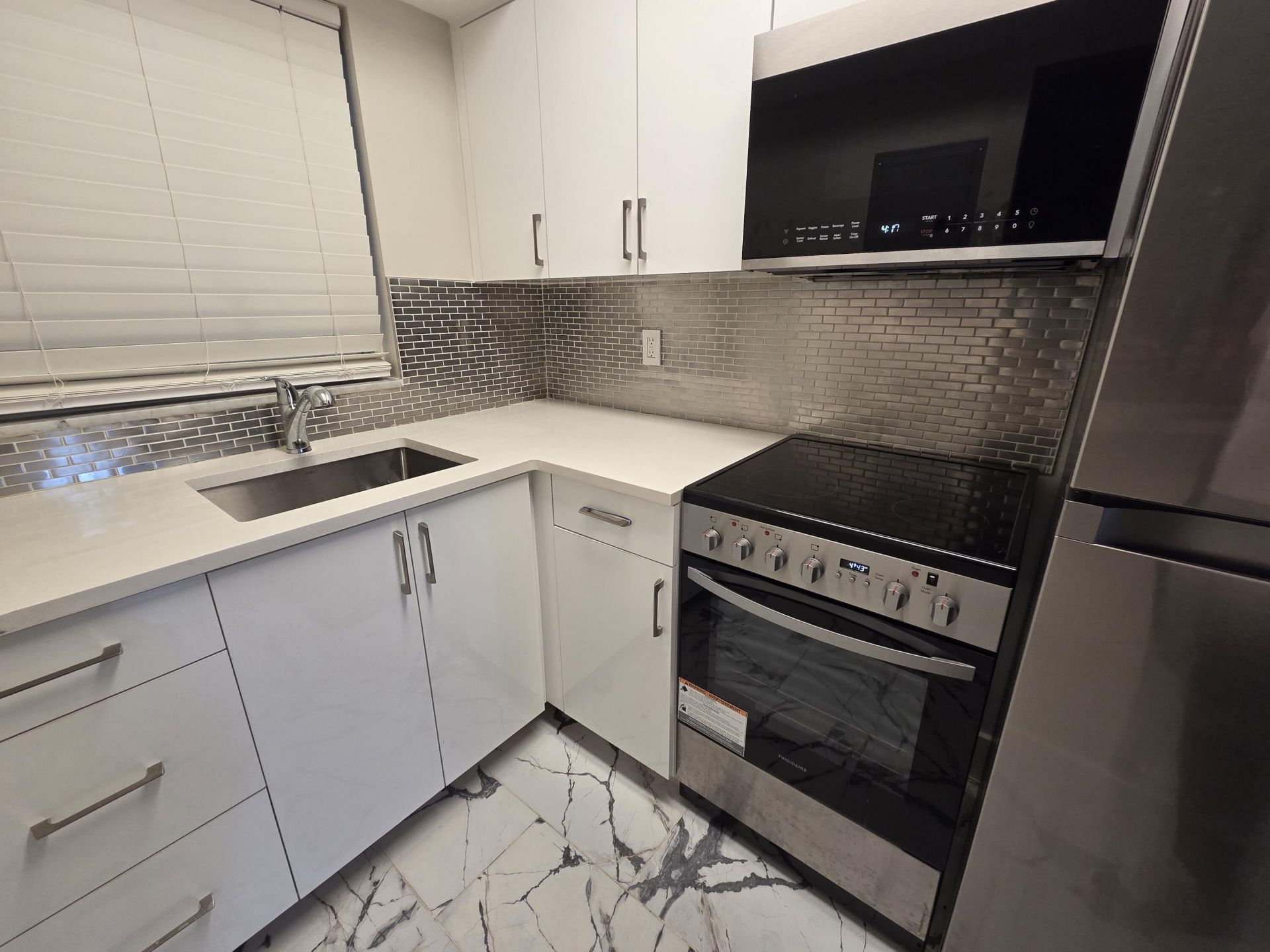 5630 NE 18th Avenue, Unit 204, Fort Lauderdale, FL 33334 Photo