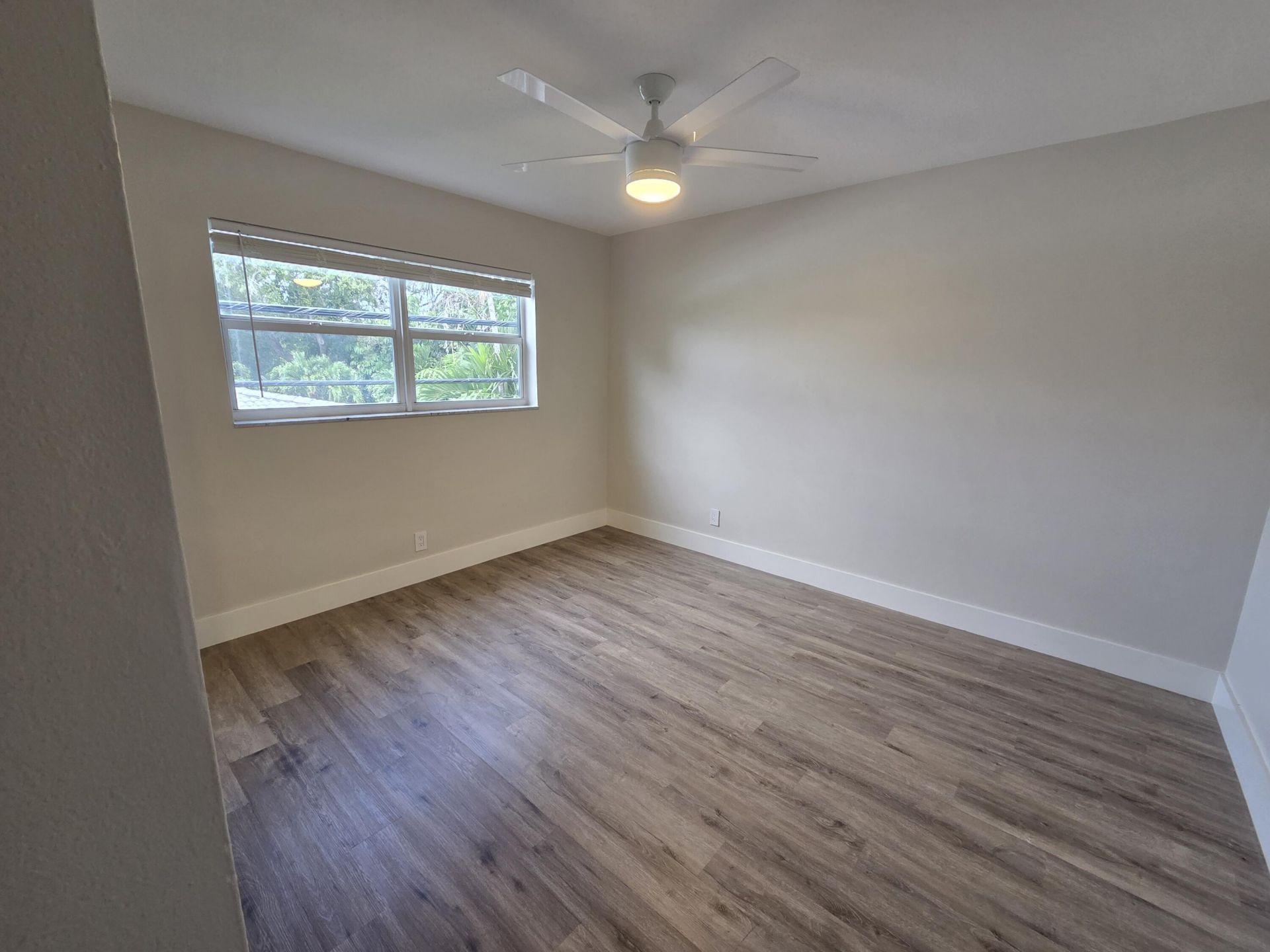 5630 NE 18th Avenue, Unit 204, Fort Lauderdale, FL 33334 Photo