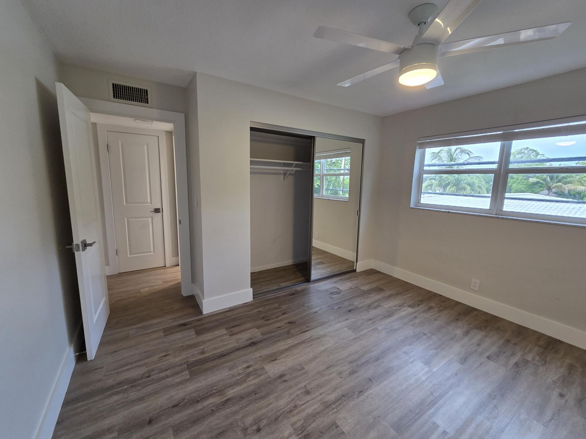 5630 NE 18th Avenue, Unit 204, Fort Lauderdale, FL 33334 Photo