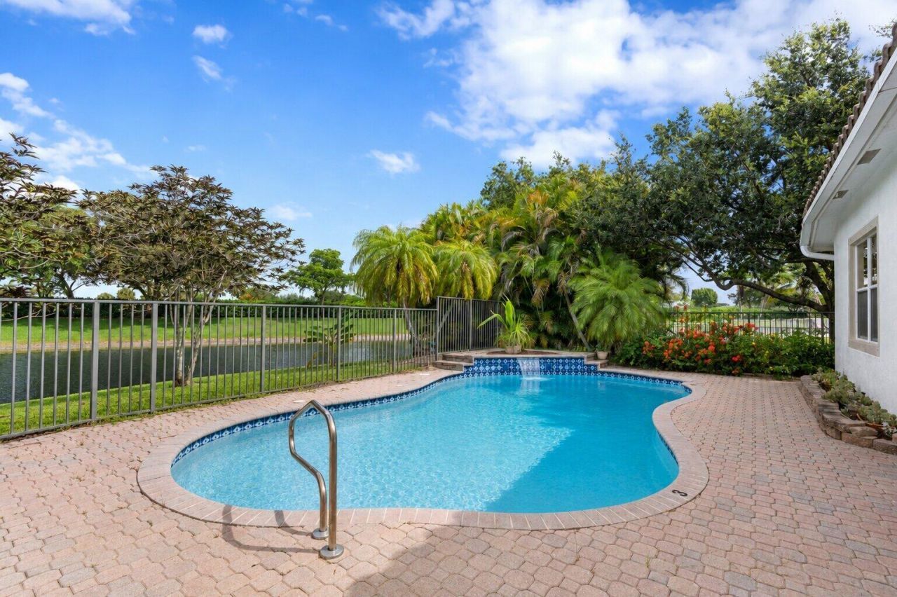 12800 Yardley Drive, Boca Raton, FL 33428 Photo