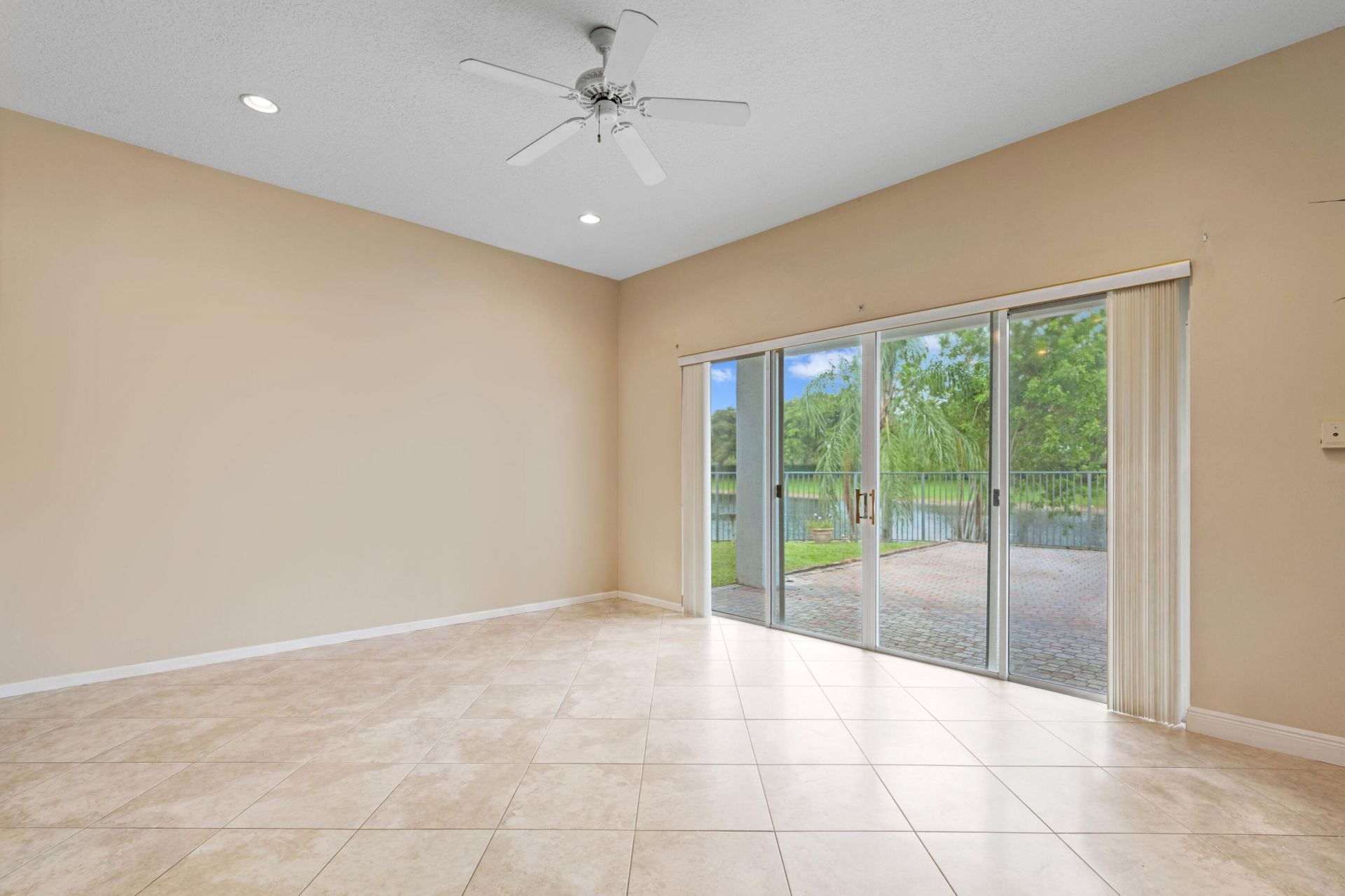 12800 Yardley Drive, Boca Raton, FL 33428 Photo