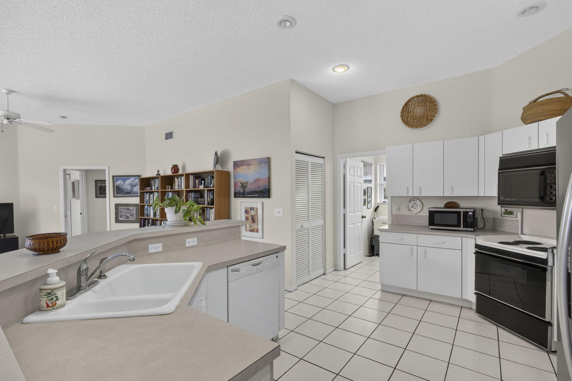 1224 Lake Breeze Drive, Wellington, FL 33414 Photo