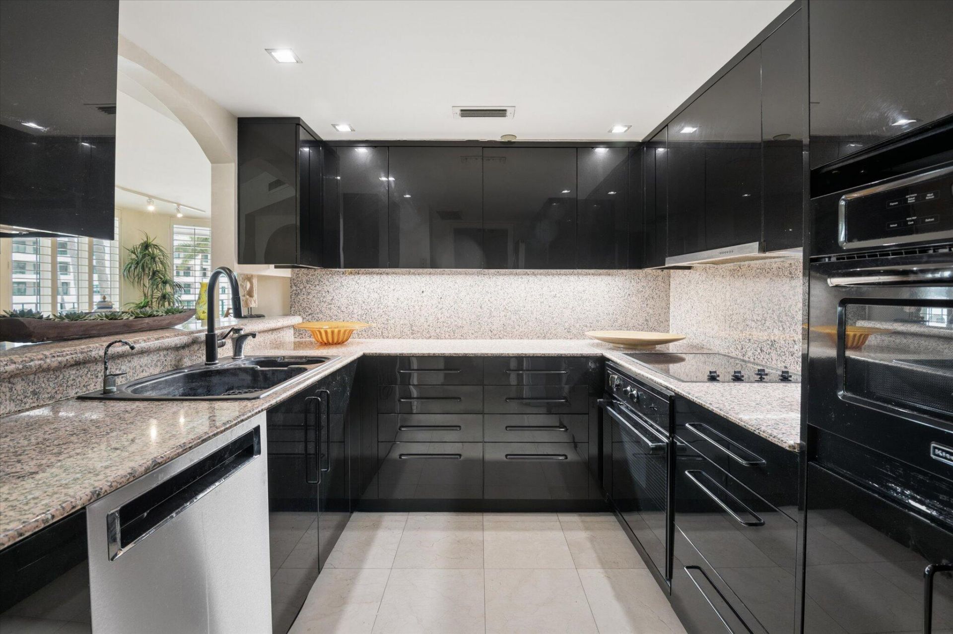 120 SE 5th Avenue, Unit 329, Boca Raton, FL 33432 Photo