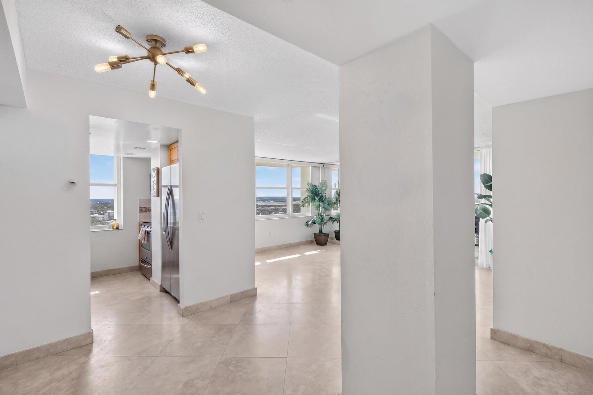 111 Briny Avenue, Unit 2711, Pompano Beach, FL 33062 Photo