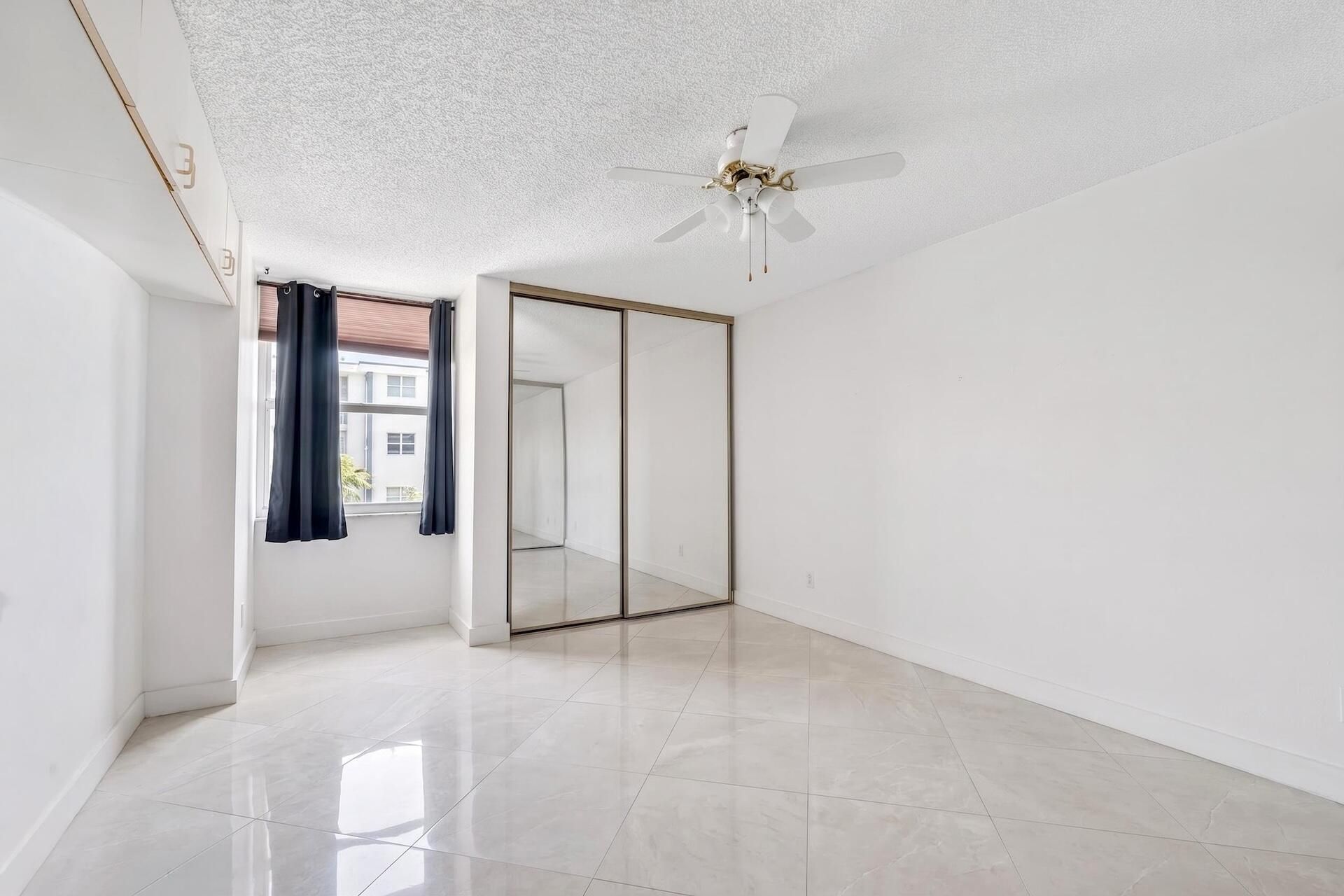111 Briny Avenue, Unit 2711, Pompano Beach, FL 33062 Photo