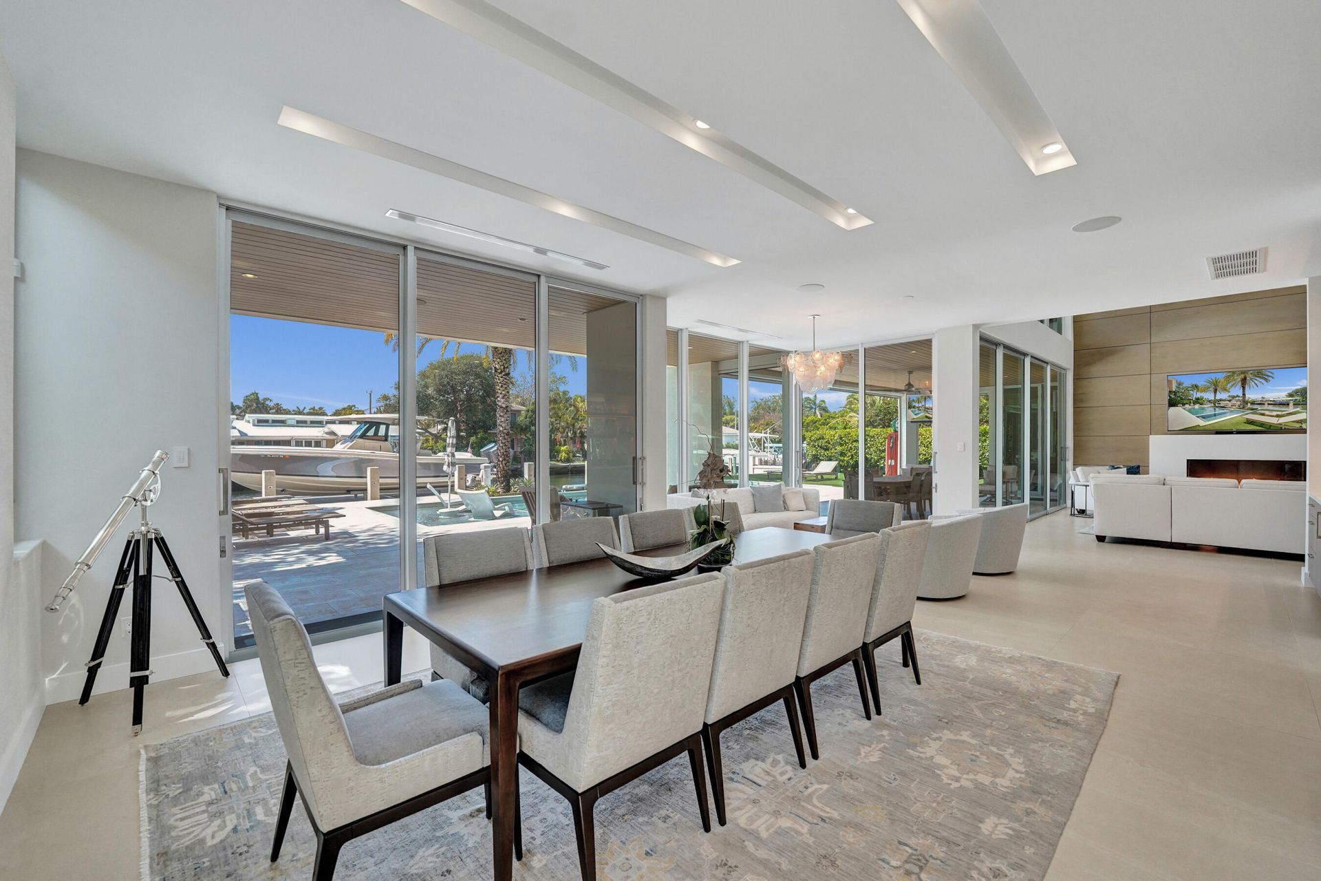2718 NE 17th Street, Fort Lauderdale, FL 33305 Photo
