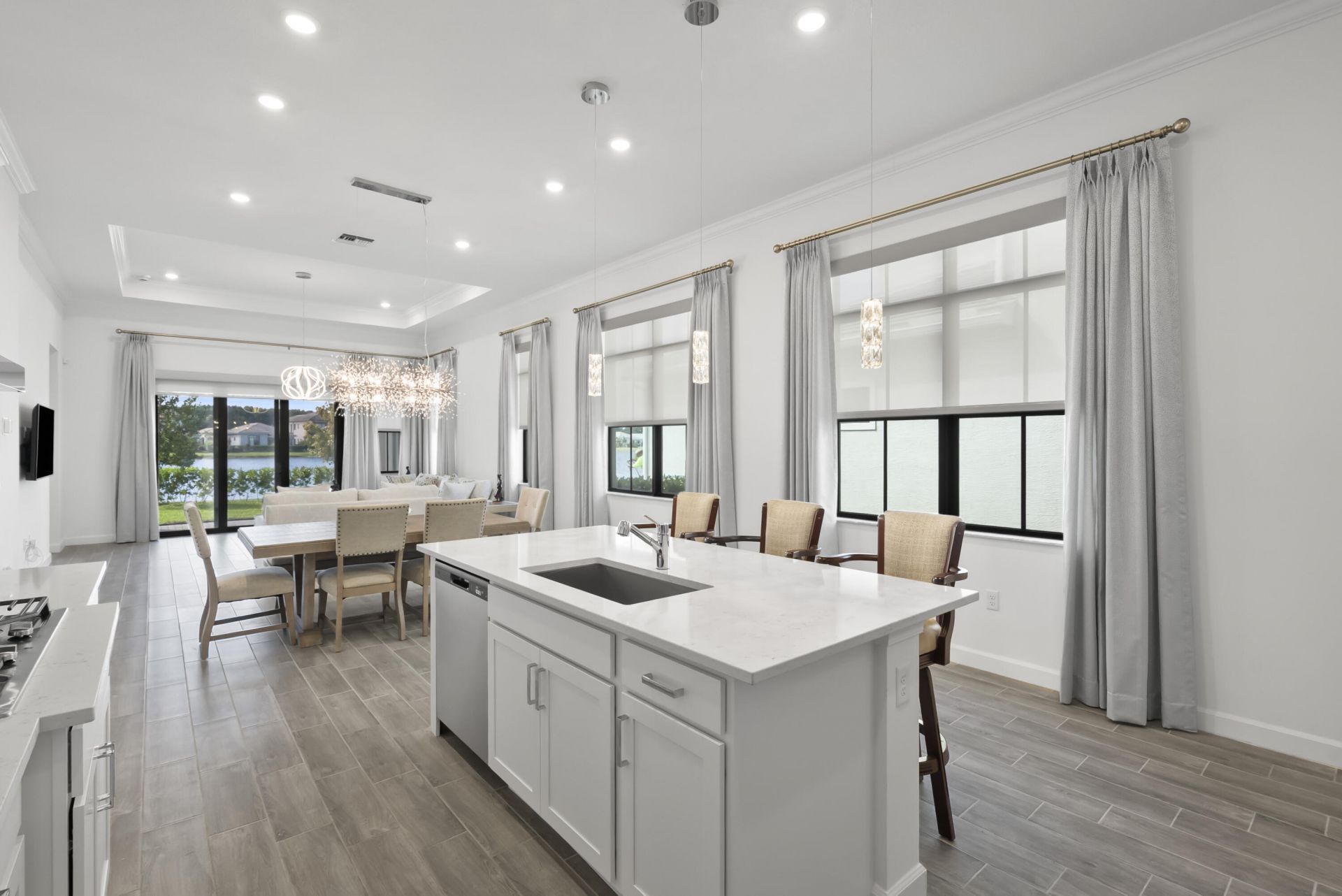 369 SE Fascino Circle, Port Saint Lucie, FL 34984 Photo