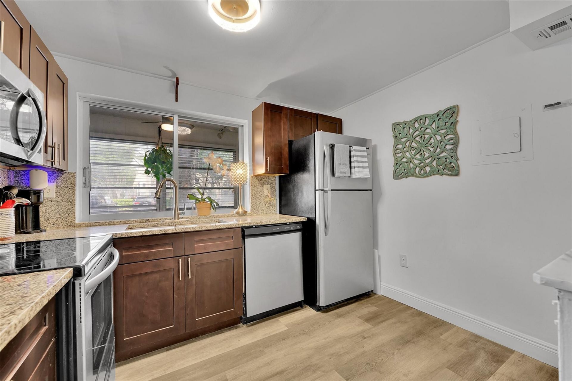 9090 Lime Bay Boulevard, Unit 112, Tamarac, FL 33321 Photo