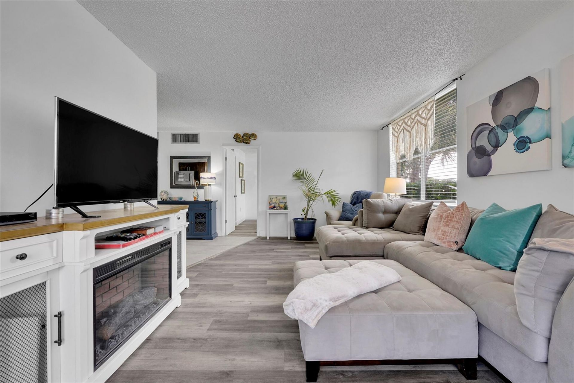 9090 Lime Bay Boulevard, Unit 112, Tamarac, FL 33321 Photo