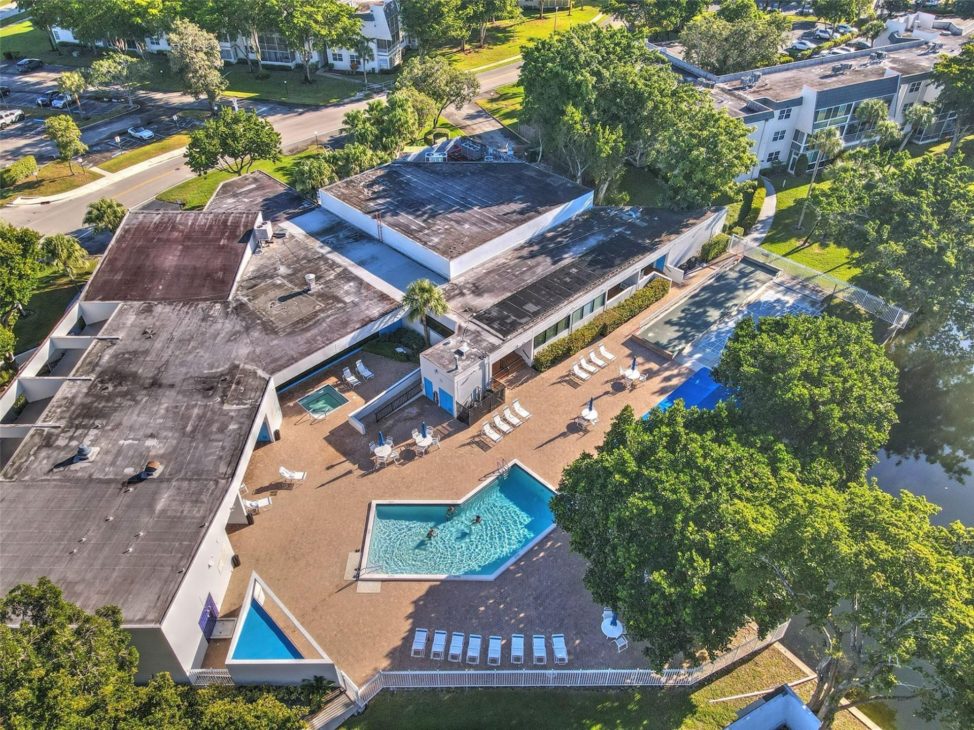 9090 Lime Bay Boulevard, Unit 112, Tamarac, FL 33321 Photo