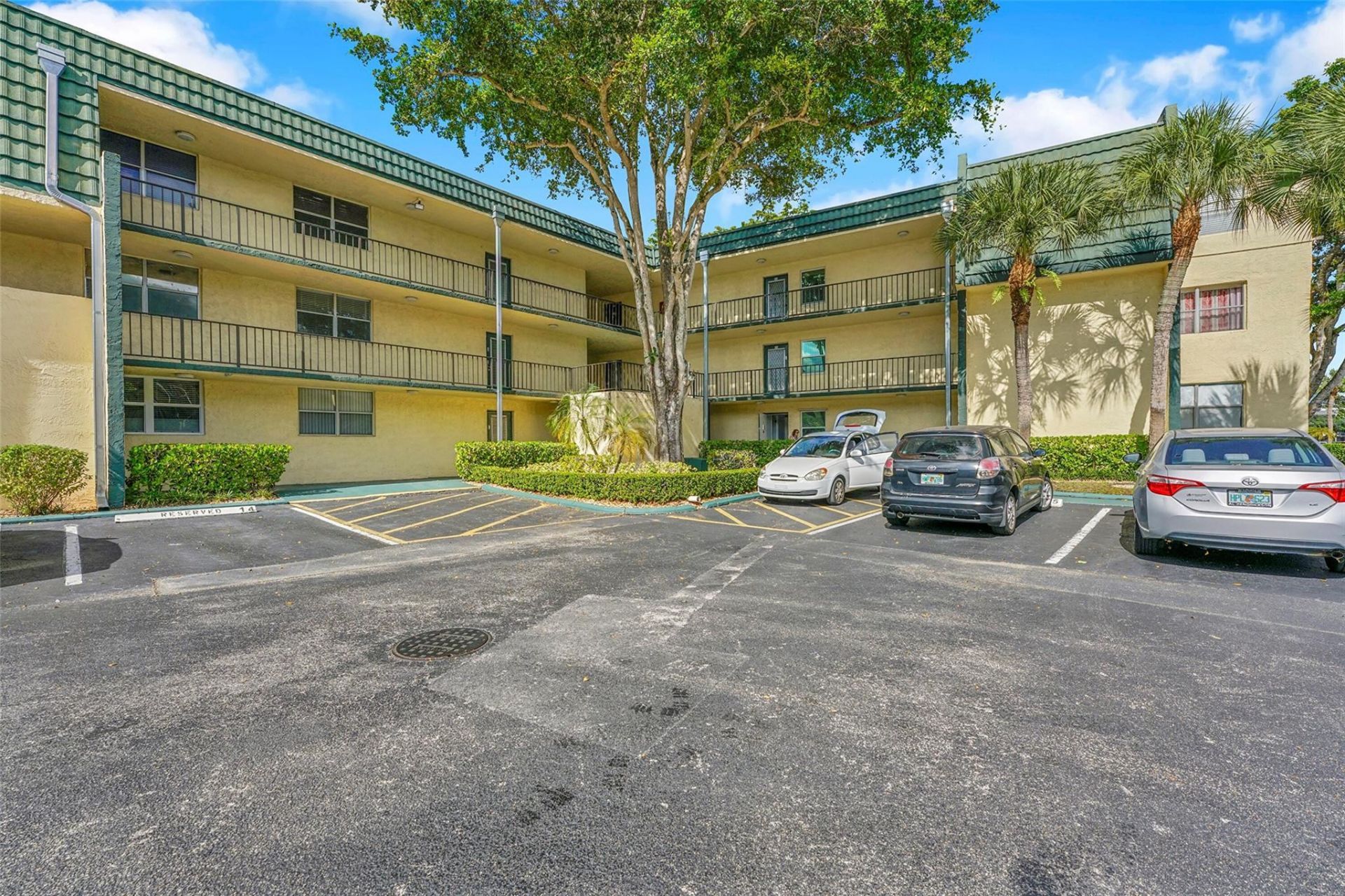 9090 Lime Bay Boulevard, Unit 112, Tamarac, FL 33321 Photo