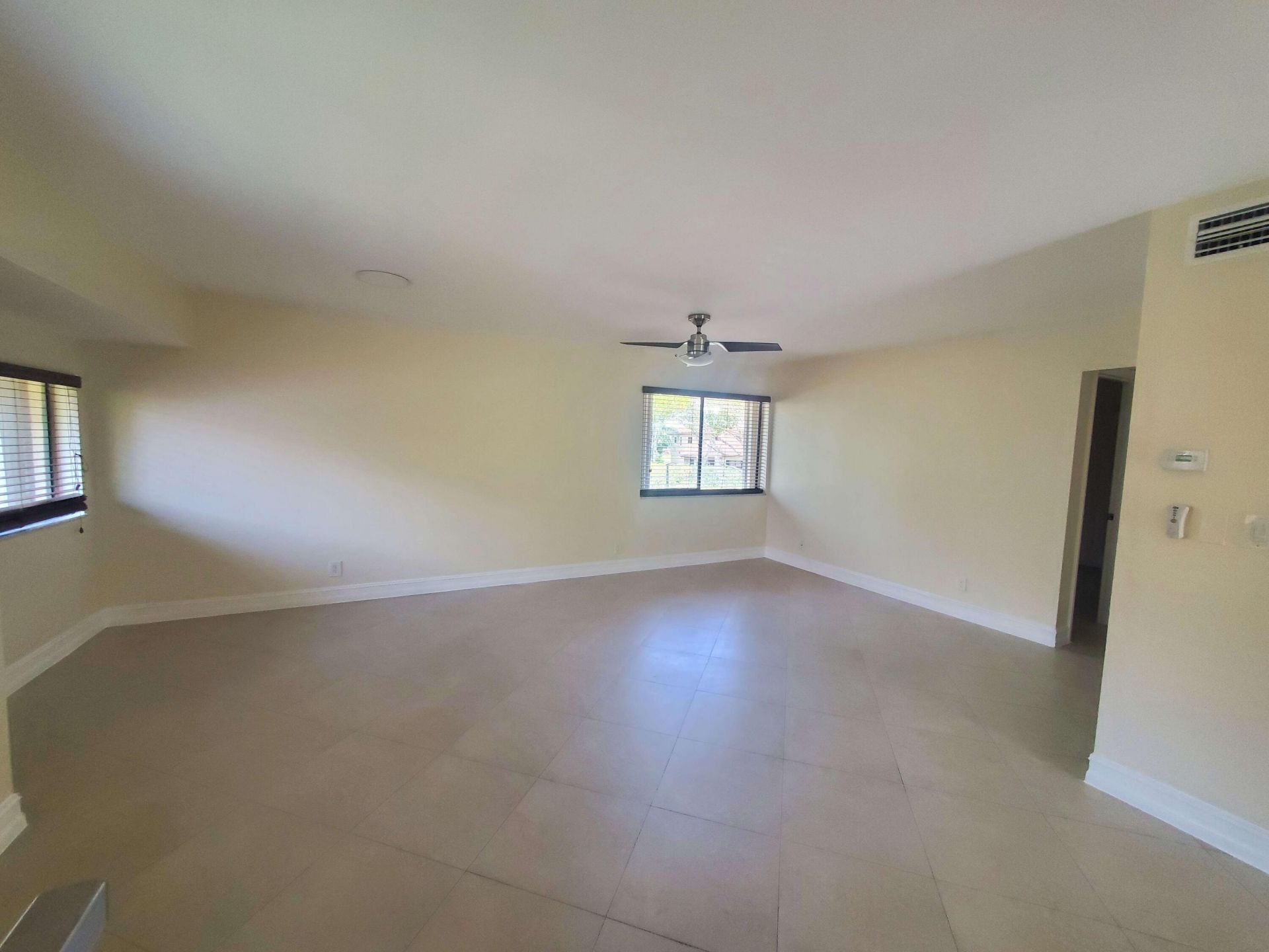 12 Wimbledon Lakes Drive, Unit 250, Plantation, FL 33324 Photo