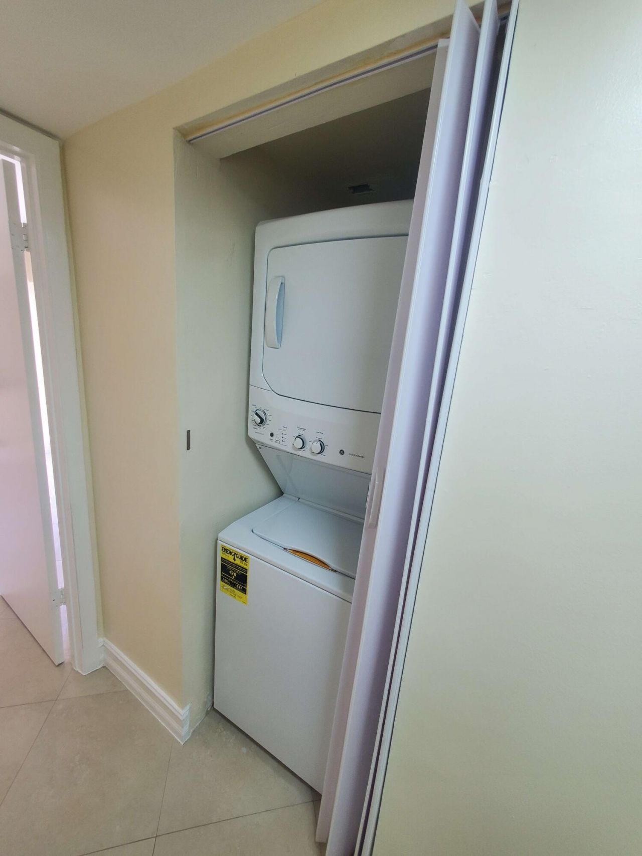 12 Wimbledon Lakes Drive, Unit 250, Plantation, FL 33324 Photo