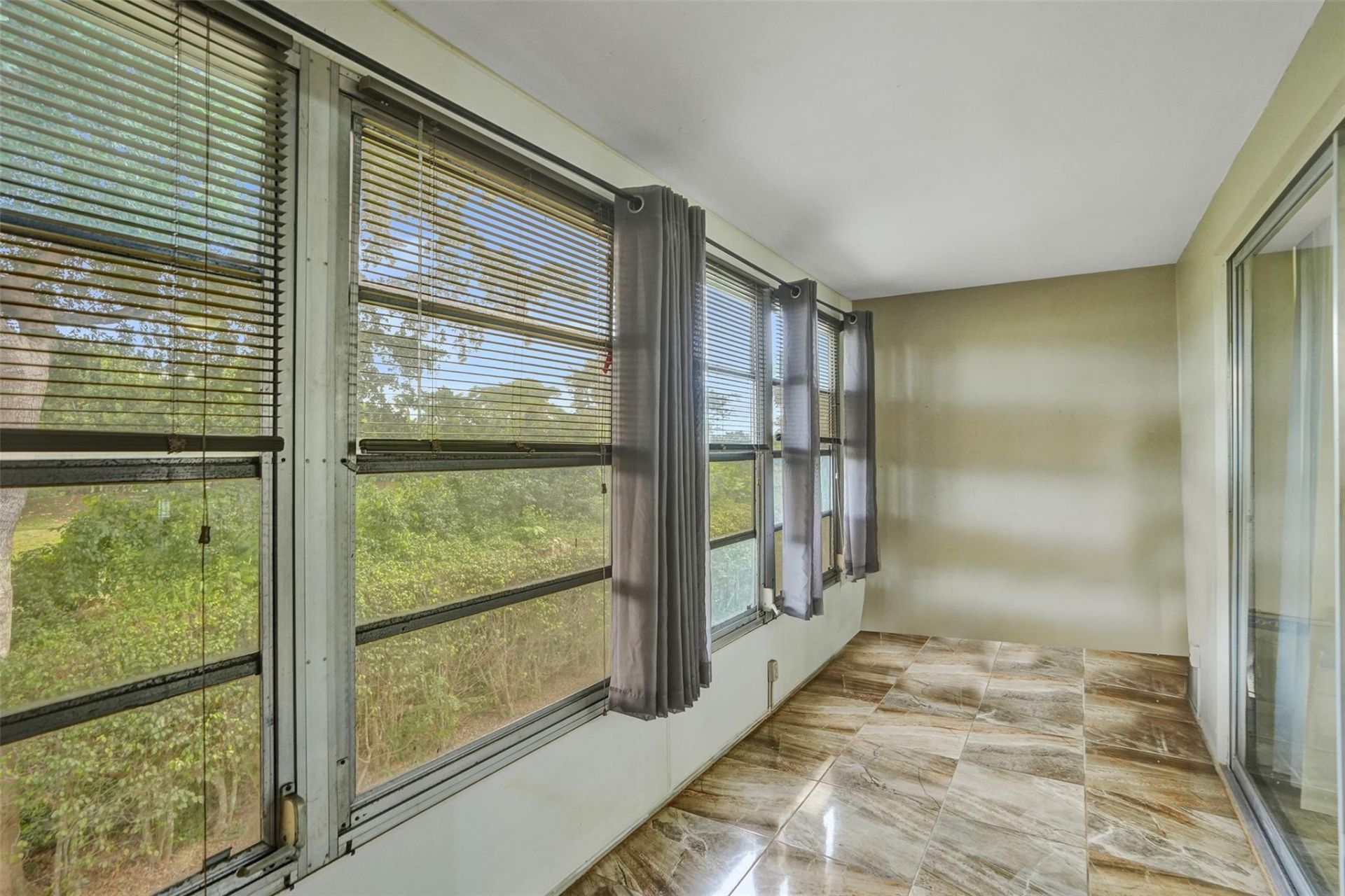 651 NW 80th Terrace, Unit 207, Margate, FL 33063 Photo