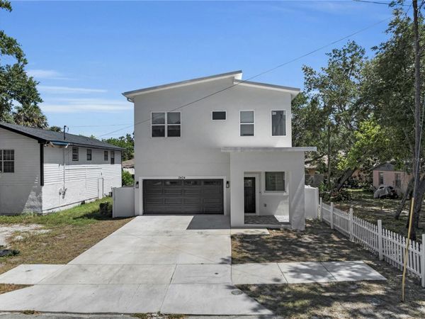 2404 CASSELL , TAMPA, FL 33605