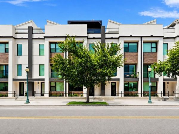 2187 MAIN STREET, SARASOTA, FL 34237
