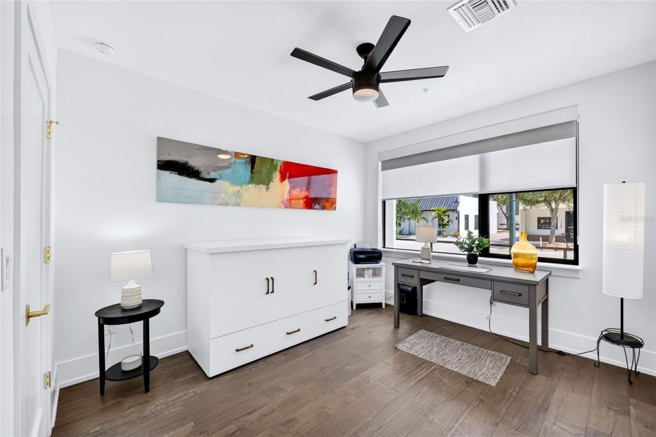 2187 Main Street, Sarasota, FL 34237 Photo