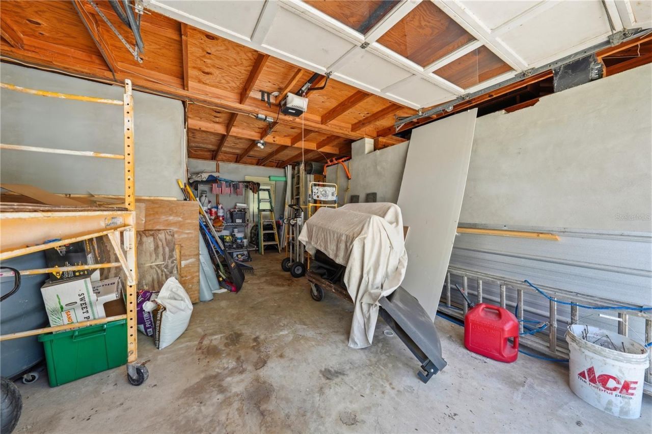 128 N Lakeview Drive, Lake Helen, FL 32744 Photo
