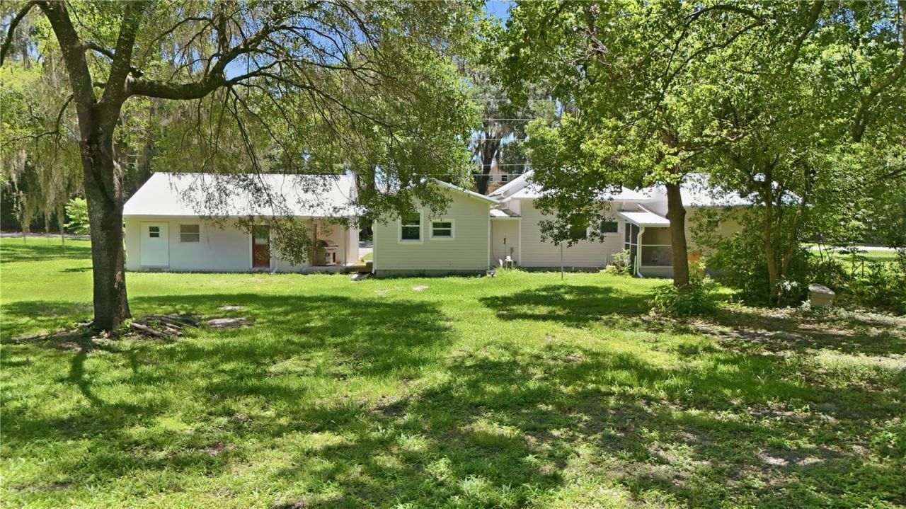 128 N Lakeview Drive, Lake Helen, FL 32744 Photo