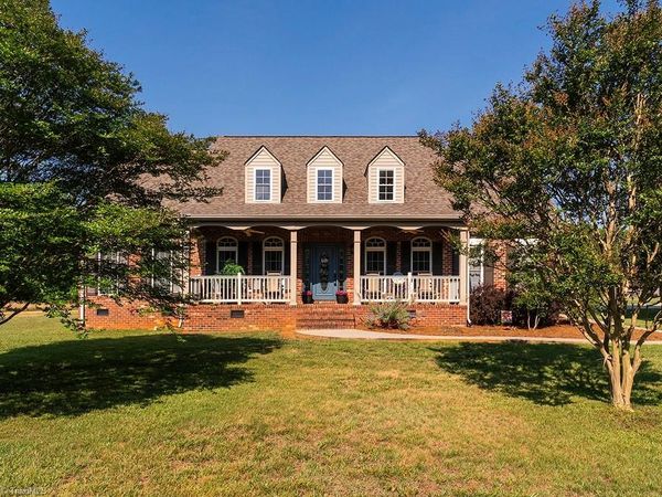 3198 Old Ingold Trail , Snow Camp, NC 27349