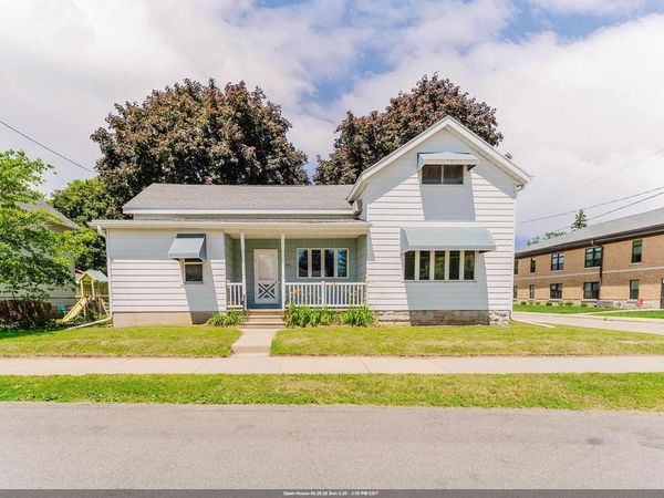 234 W 18TH AVENUE, Oshkosh, WI 54902