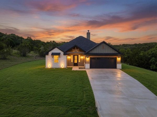 785 Blue Marlin Court, Bluff Dale, TX 76433