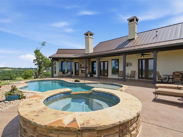 701 Cactus Rio Drive, Weatherford, TX 76087