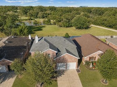 14053 Lost Spurs Road, Fort Worth, TX 76262