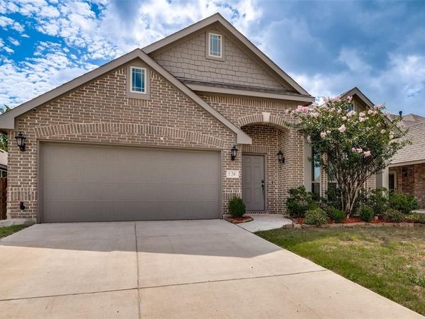 126 Martinique Drive, Lancaster, TX 75146