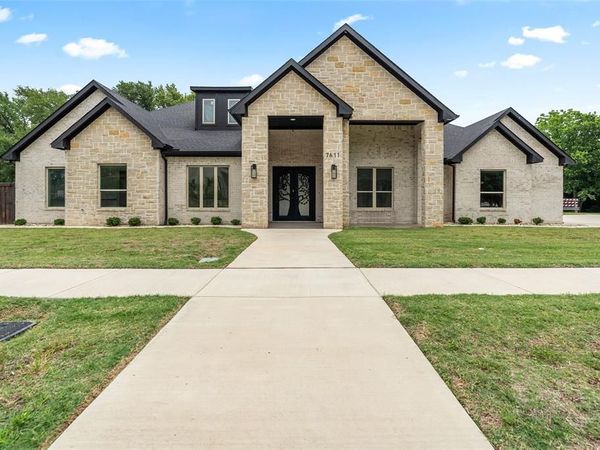 7611 Awadi Court, Arlington, TX 76001