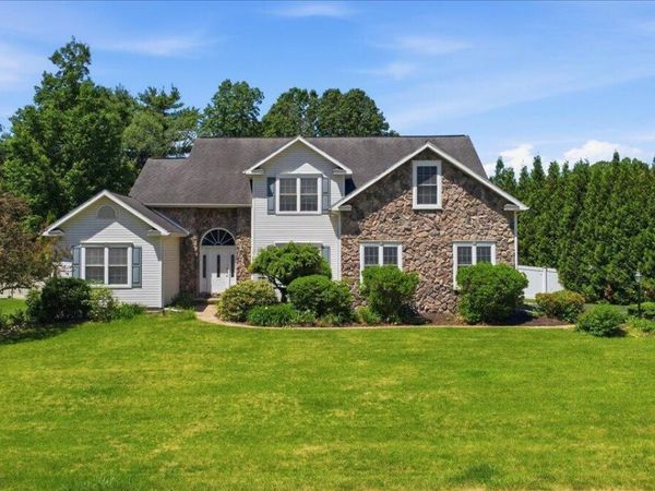 117 Cobble Hill Drive, Wilton, NY 12831