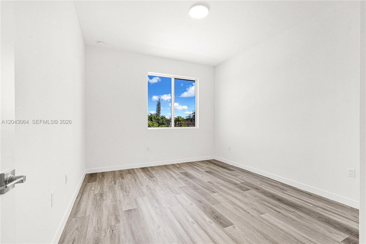 22555 SW 125th Ave, Unit 13A, Miami, FL 33170 Photo