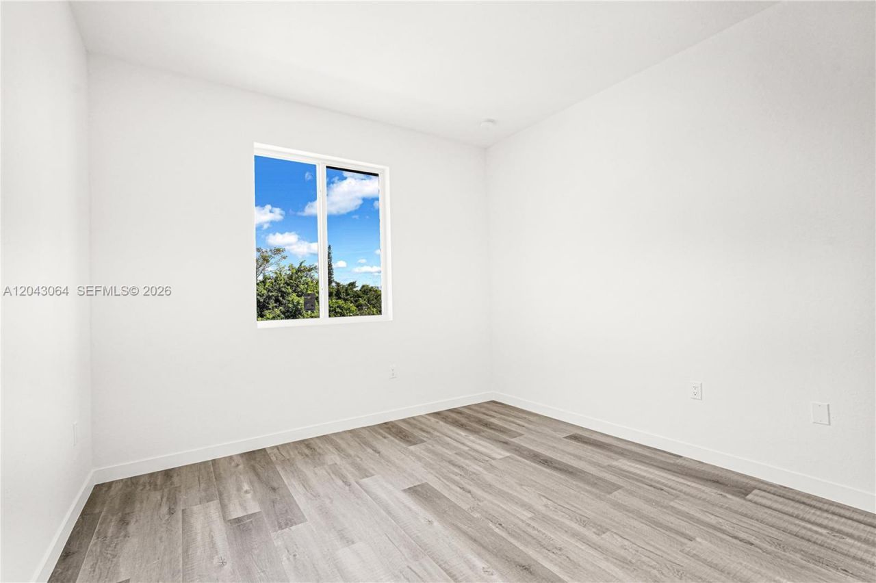 22555 SW 125th Ave, Unit 13A, Miami, FL 33170 Photo