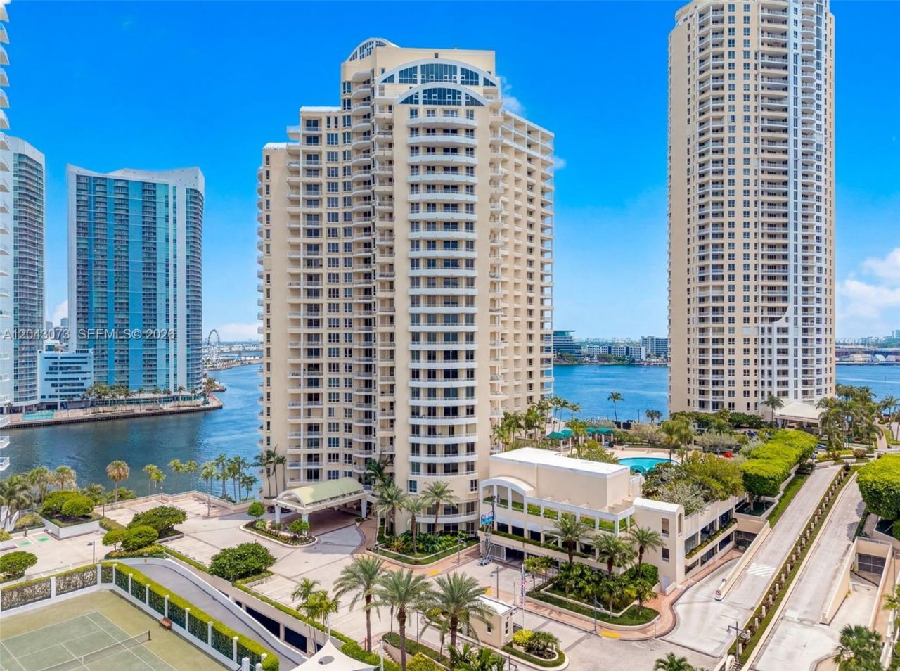 888 Brickell Key Dr , Unit 404, Miami, FL 33131 Photo