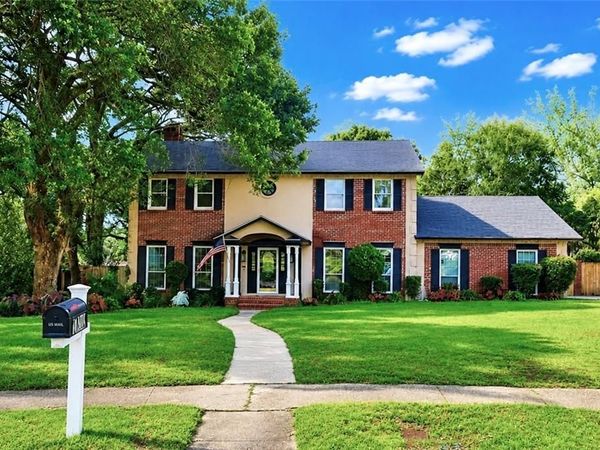 1900 Hickory Knot Court, Mobile, AL 36609