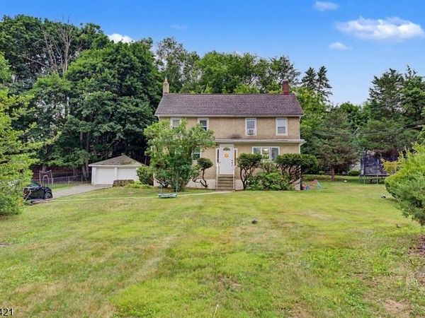 242 W Hanover Ave, Morris, NJ 07960