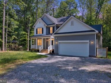 925 MOODY TOWN ROAD , BUMPASS, VA 23024