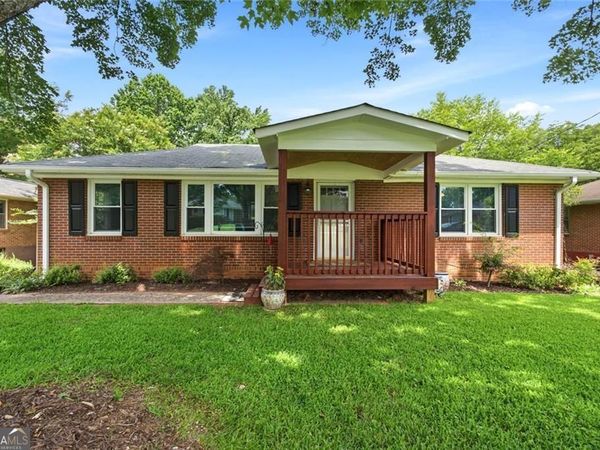 2185 Trailwood Drive SE, Smyrna, GA 30080