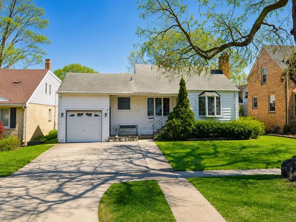 4529 Saratoga Avenue , Downers Grove, IL 60515