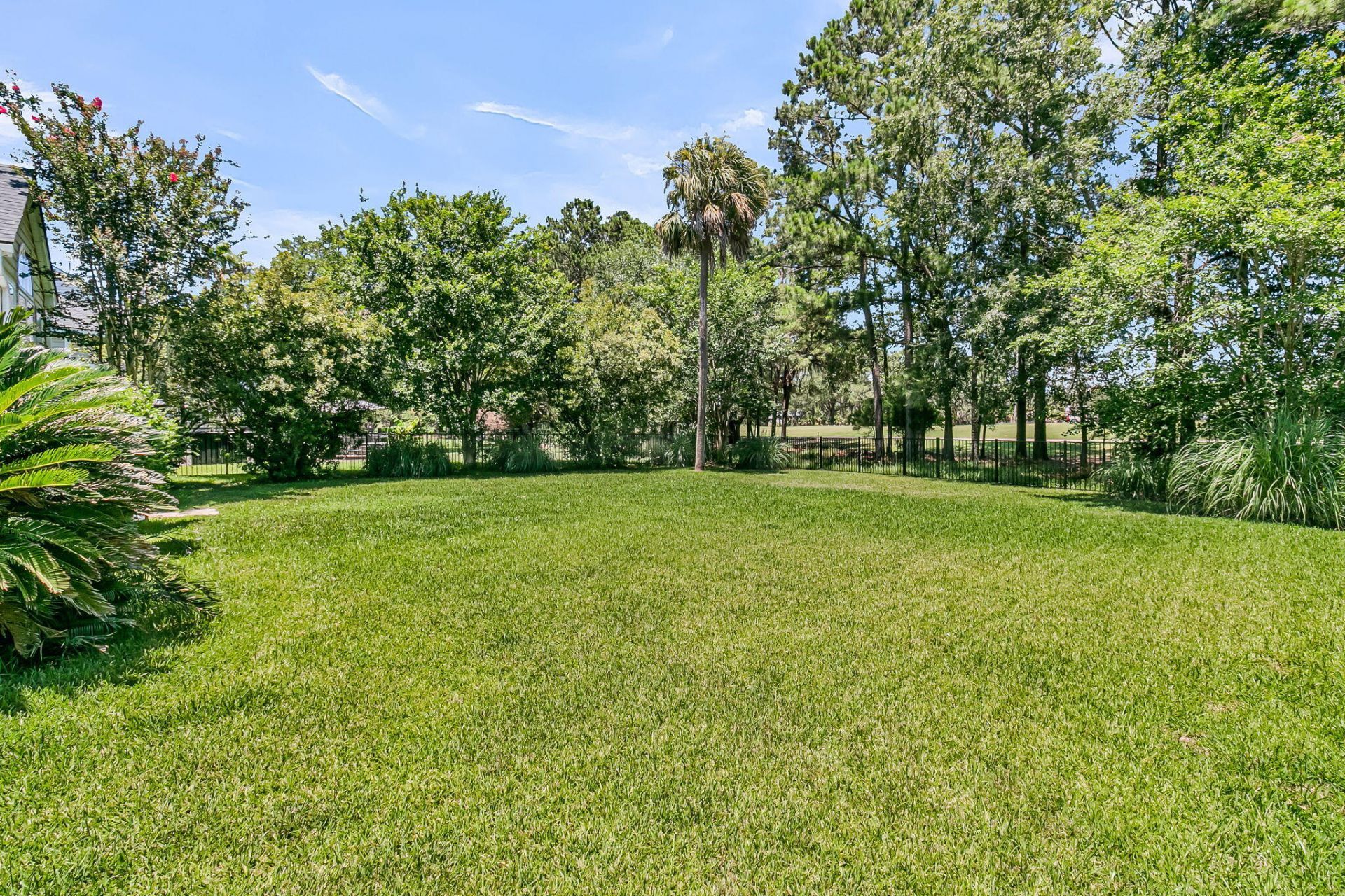 1493 Oakhurst Drive Photo 37