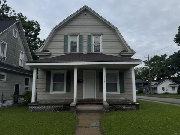 1149 E Indiana Avenue, South Bend, IN 46613