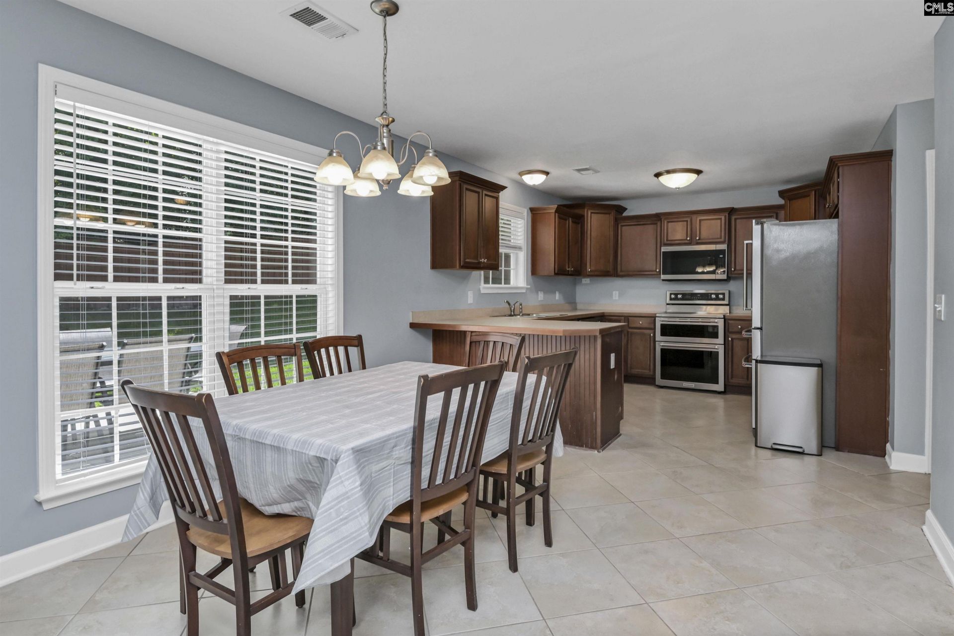 1027 Tarrytown Lane Photo 15