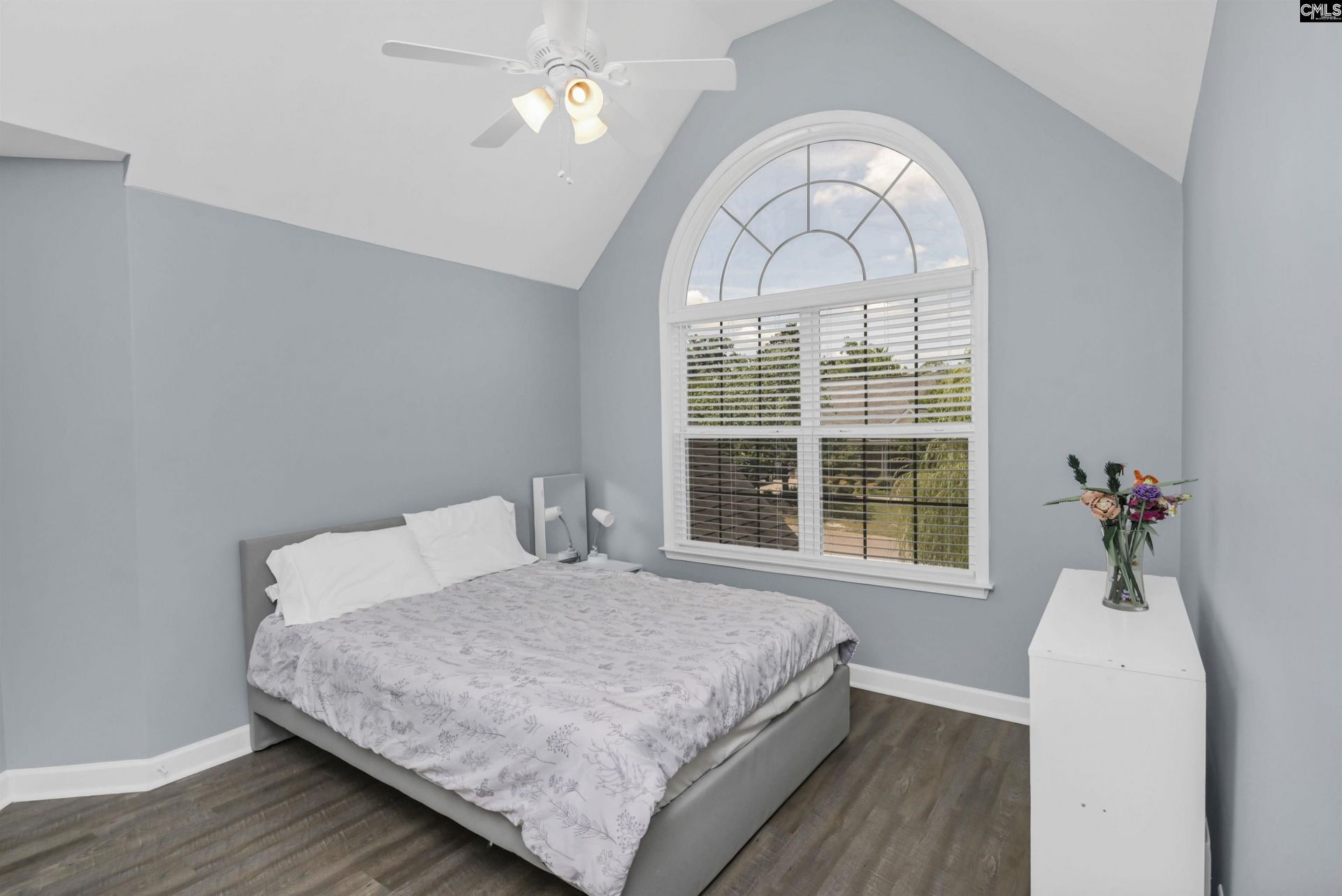 1027 Tarrytown Lane Photo 31