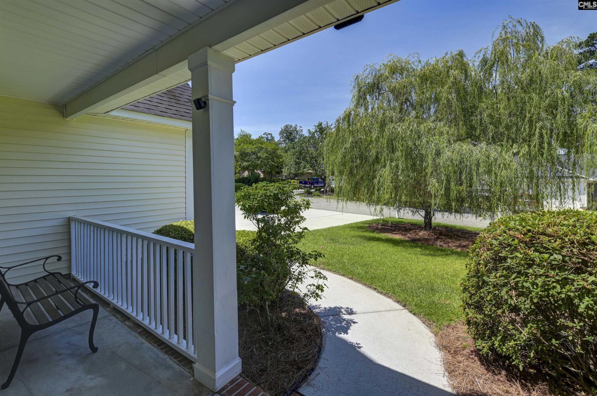 1027 Tarrytown Lane Photo 5