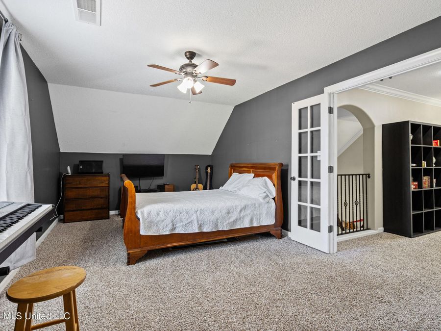 Property Image 64