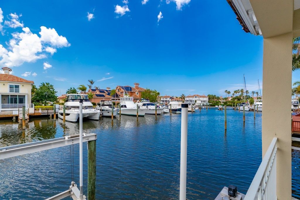 1050 Harbor Island Lane, Vero Beach, FL 32967 Photo