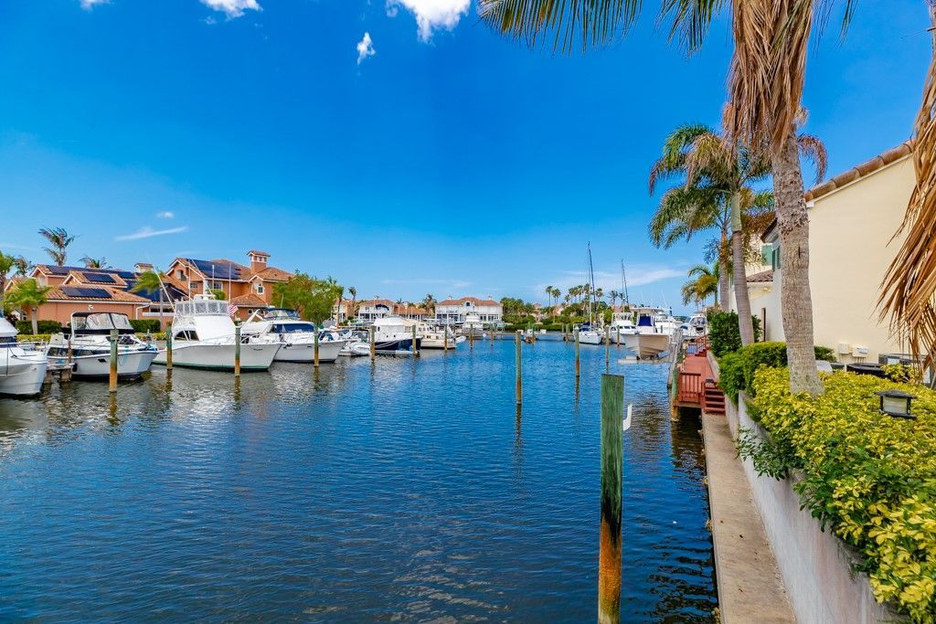 1050 Harbor Island Lane, Vero Beach, FL 32967 Photo